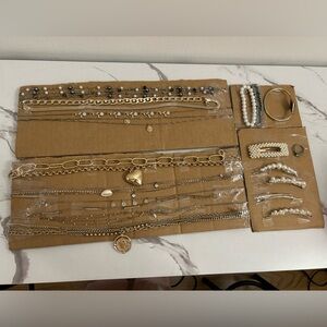 Jewelry and hair acesseroy bundle